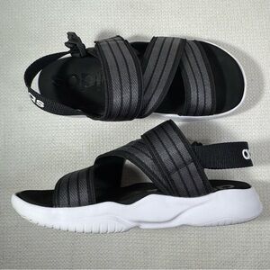 Adidas 90’s Black Strappy Sandals, Women’s size 7